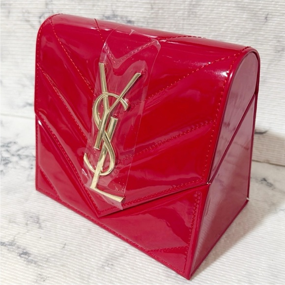 YSL Beauty Red Patent Chevron Vanity Case (Gold Toned YSL Logo) - Picture 1 of 11
